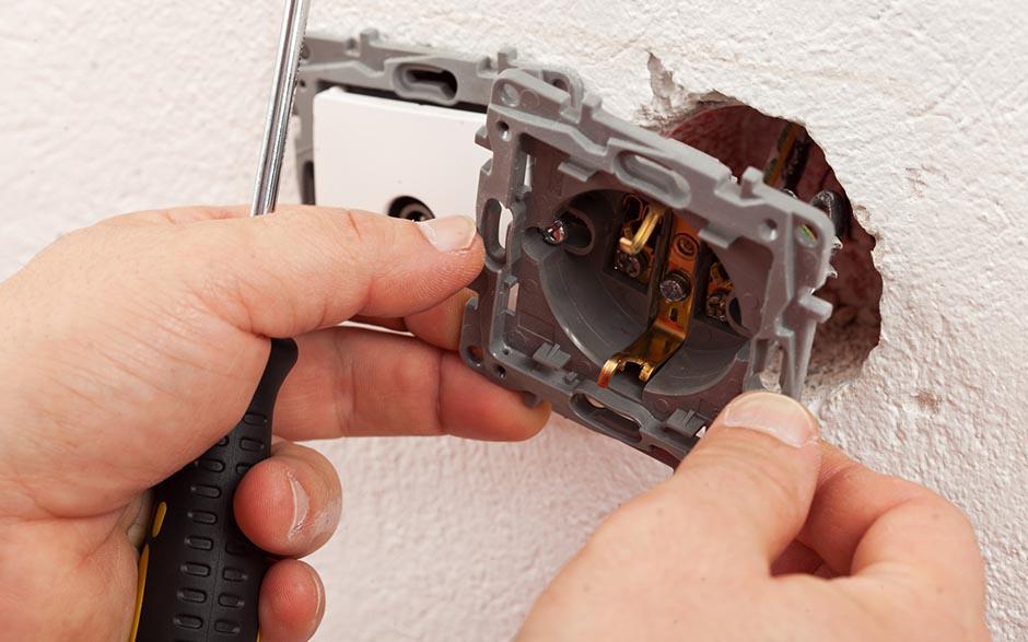 recherche travail électricien bâtiment Chatou
